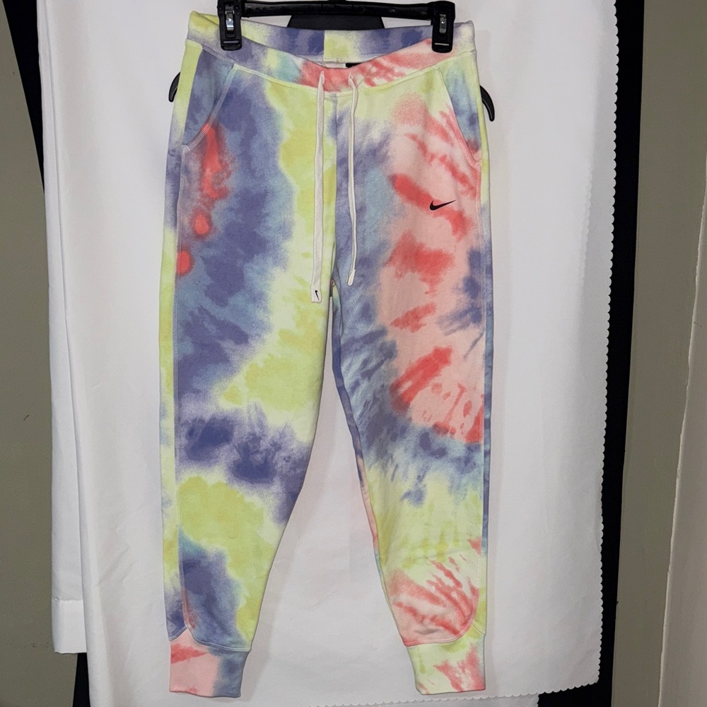 Nike Dri-fit Tie Dye training pants in purple pulse colorway
